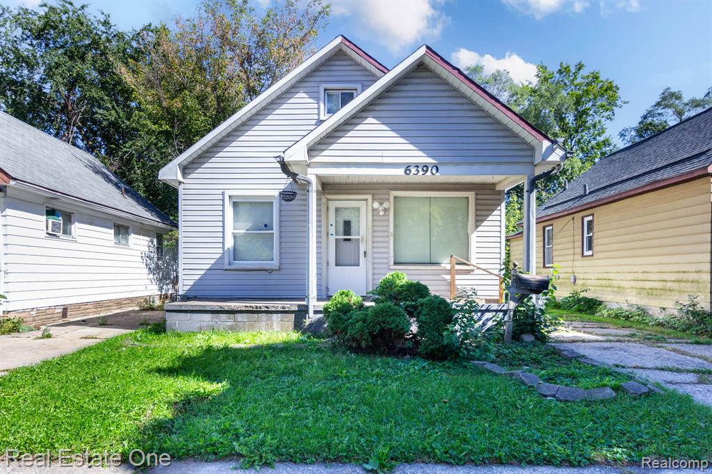 6390 Vaughan Street, Detroit, MI 48228