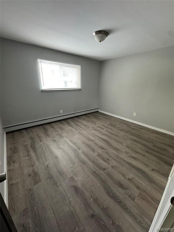 5630 Pardee Avenue, Dearborn Heights, MI 48125 — Photo 6