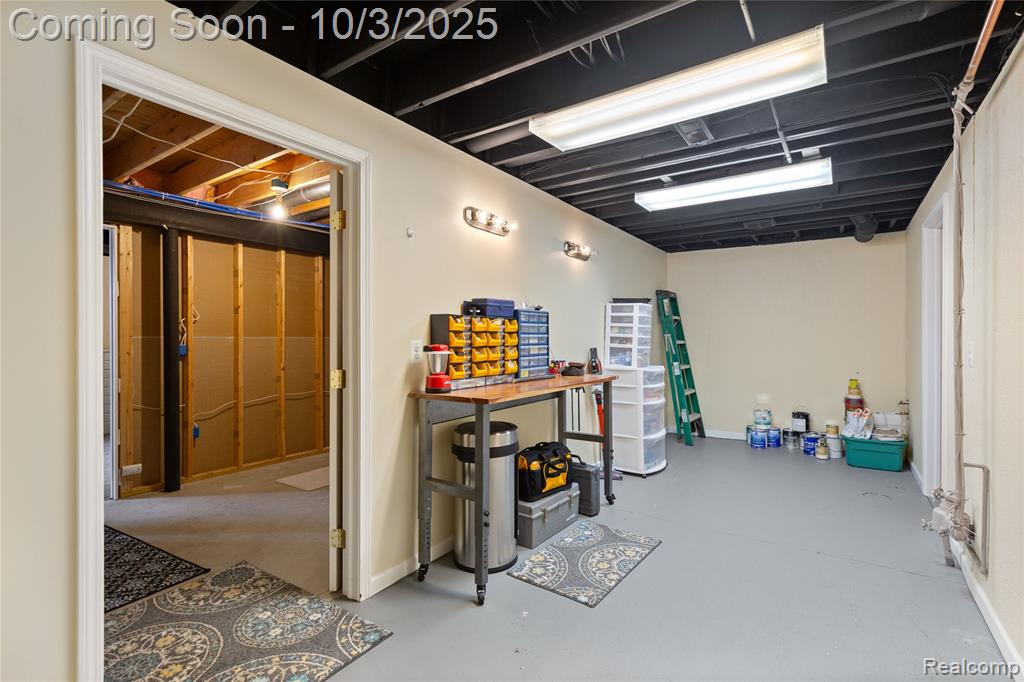 68242 Lake Angela Pointe, Richmond, MI 48062 — Photo 29
