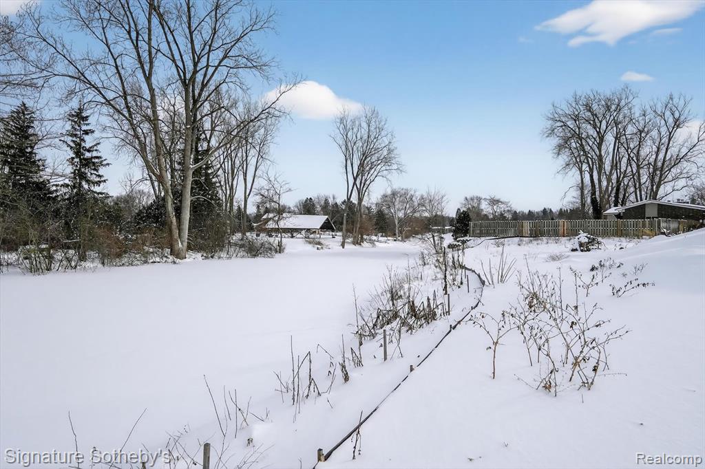 8515 Sandy Crest Drive, White Lake, MI, 00000