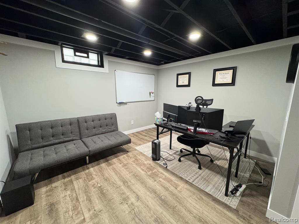 5851 Kingfisher Lane, Clarkston, MI — Photo 56