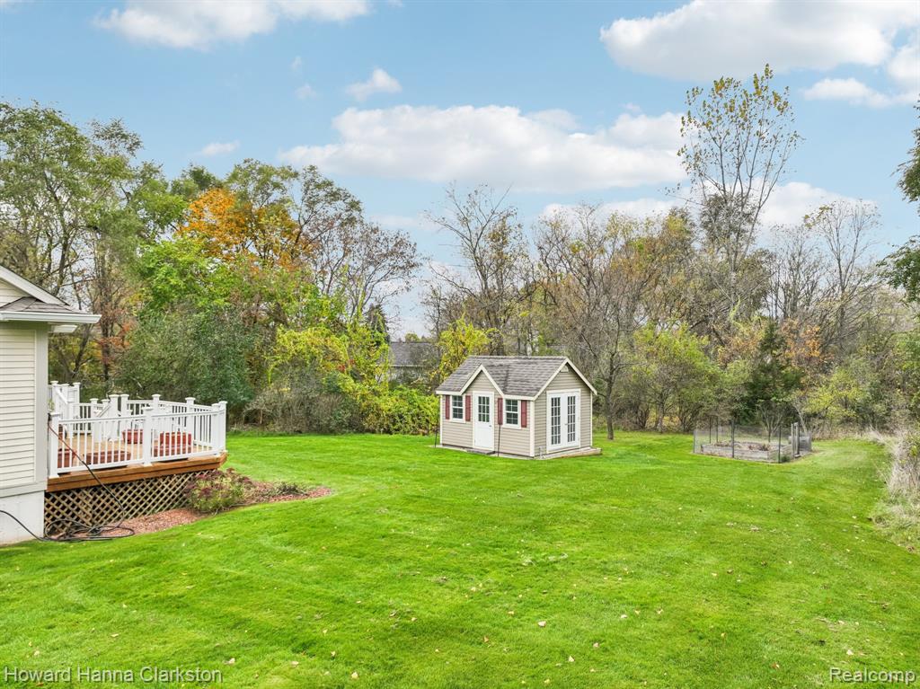 4105 Nancy Lane, White Lake, MI 48383 — Photo 36