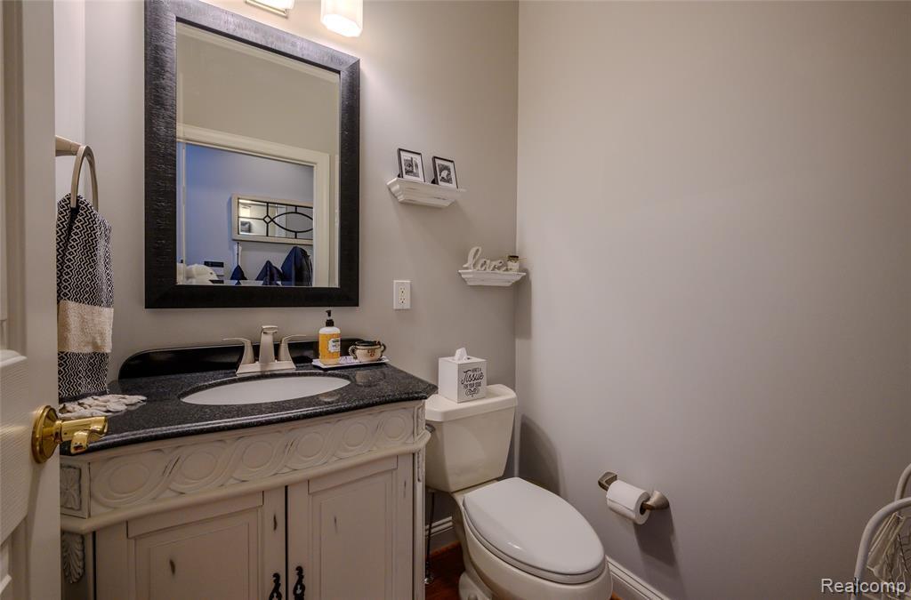 44896 Broadmoor Circle S, 109, Northville, MI 48168 — Photo 8