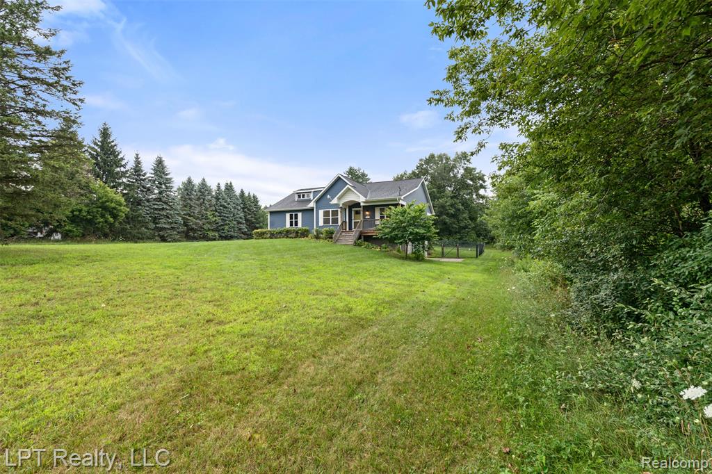 4177 Julie Kim Lane, Goodrich Vlg, MI — Photo 4