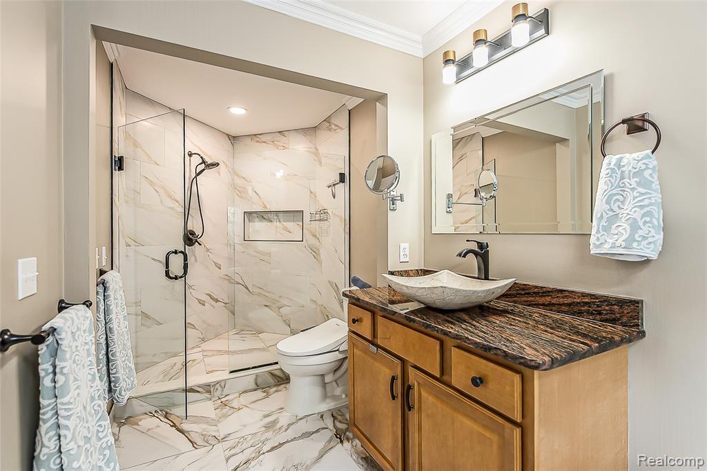 61121 Kocher Drive, South Lyon, MI 48178 — Photo 30