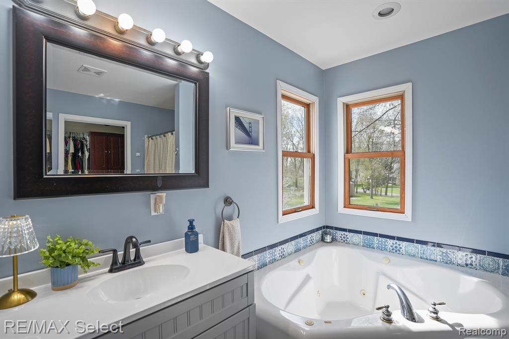 7404 HAVILAND BEACH Drive, Linden, MI 48451 — Photo 52