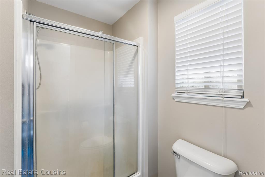 1520 NE Eden Gardens Drive S, Fenton, MI 48430 — Photo 16