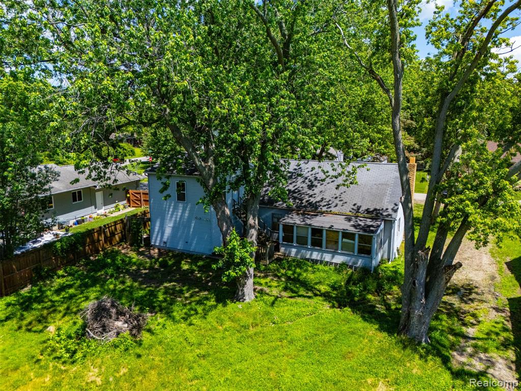 7700 Beachway Drive, Monroe, MI 48161 — Photo 24