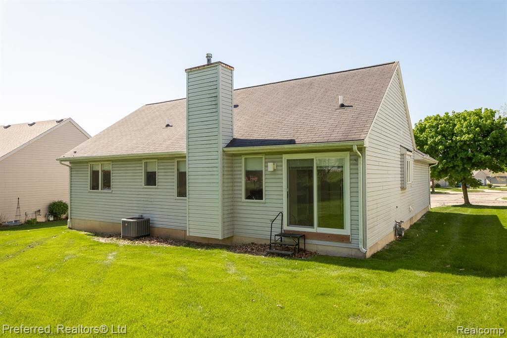 454 Woodland Drive, Saline, MI 48176 — Photo 27