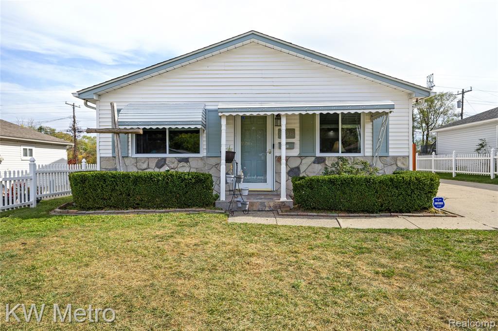 808 Kettering Avenue, Pontiac, MI 48340 — Photo 10