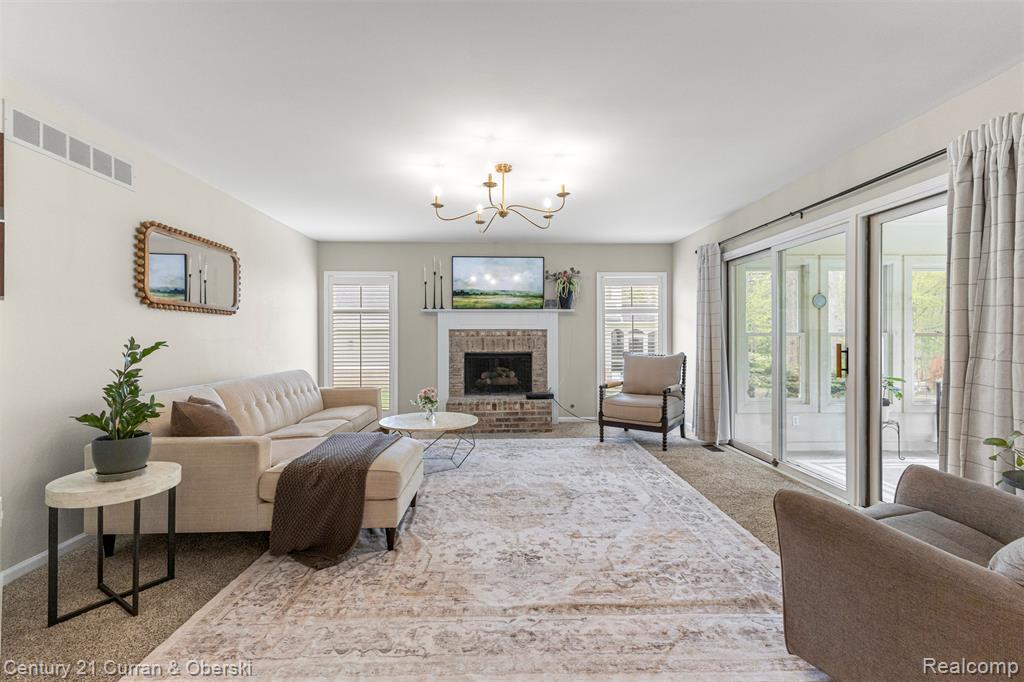 1424 Woodbridge Lane, Wixom, MI 48393 — Photo 34