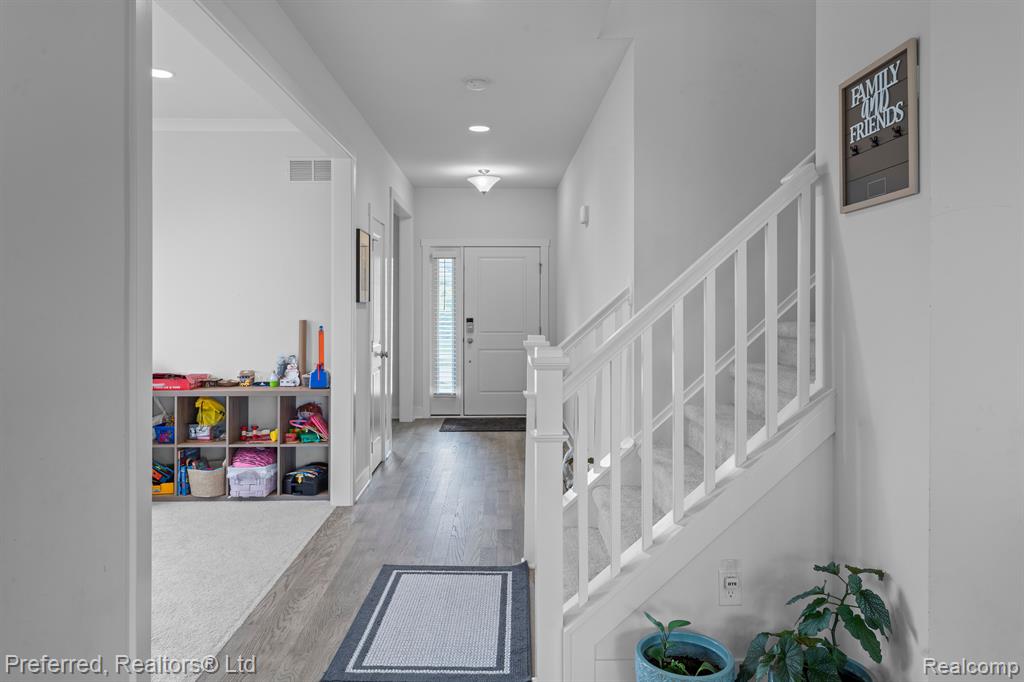 50800 MAYWOOD, Canton, MI 48188 — Photo 14