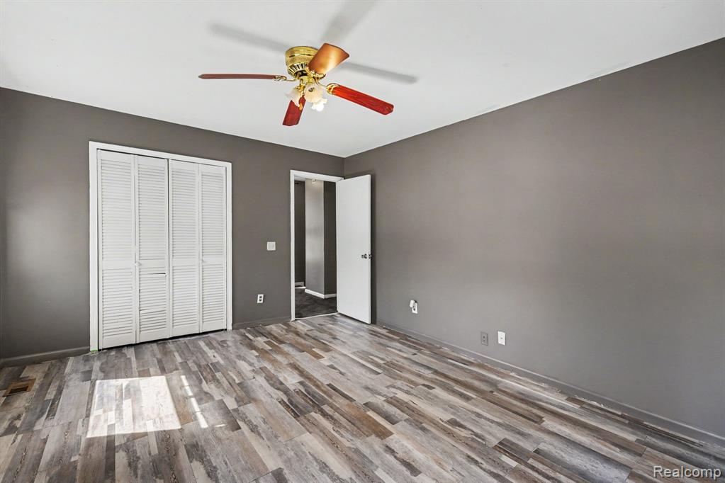 4725 Hickory Drive, Highland, MI 48356 — Photo 15