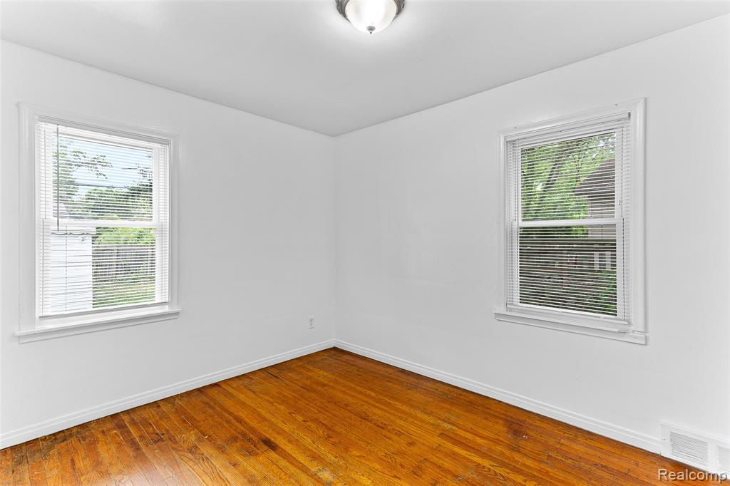4501 Woodhall Street, Detroit, MI 48224 — Photo 11