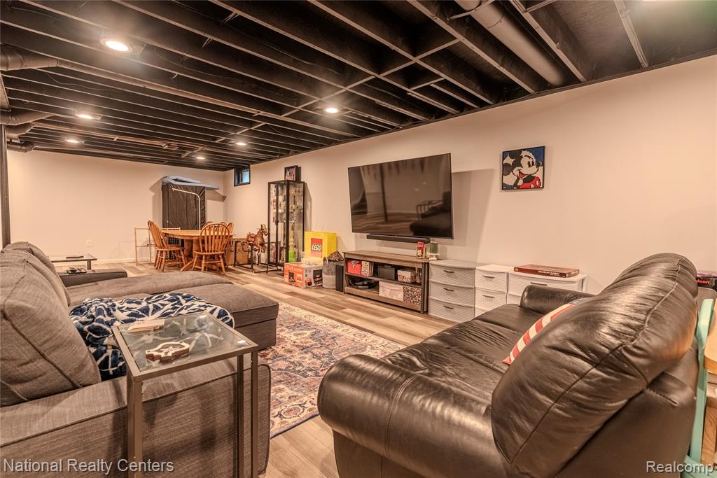 45933 Brookside North Drive, Macomb, MI 48044 — Photo 15