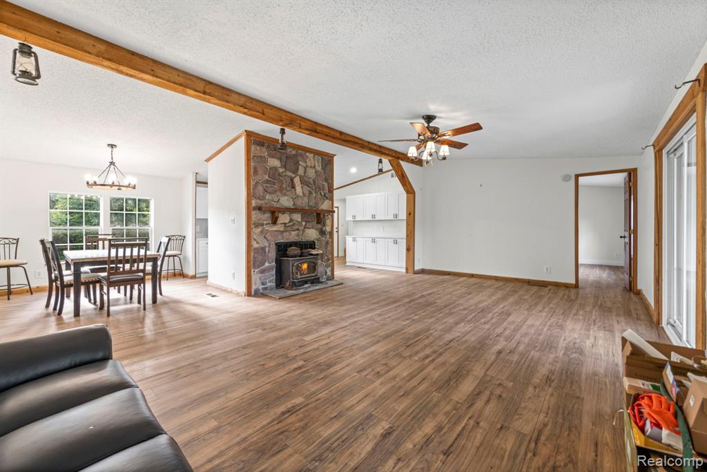 2190 Seymour Lake Road, Ortonville, MI 48462 — Photo 8