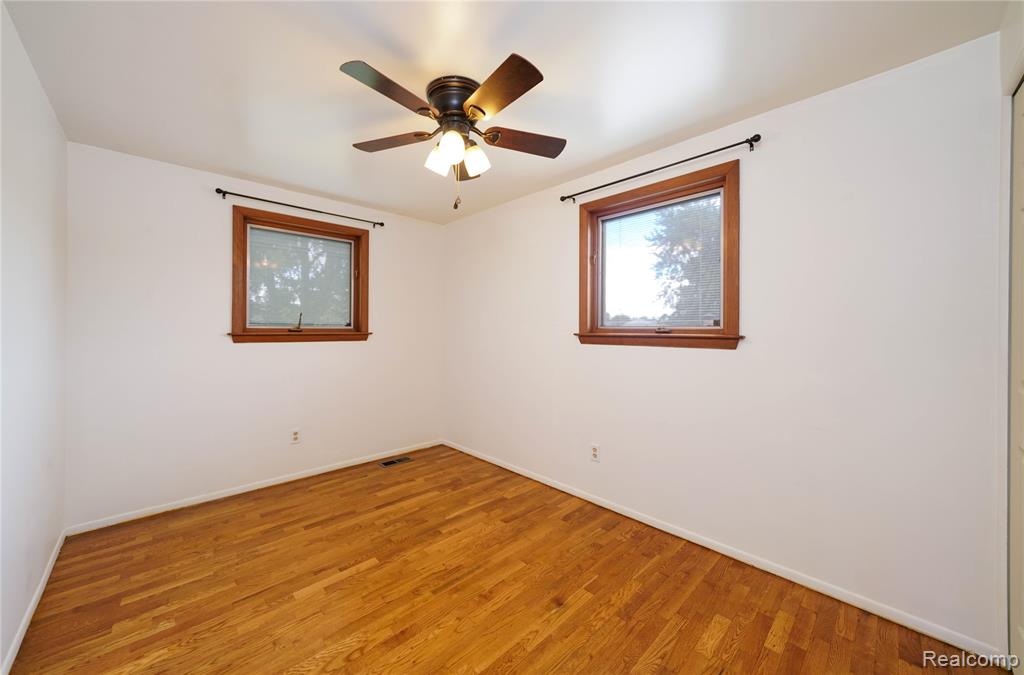 761 Tanglewood Drive, Madison Heights, MI 48071 — Photo 33