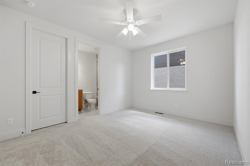 53731 Addington Drive, Macomb, MI 48042 — Photo 22