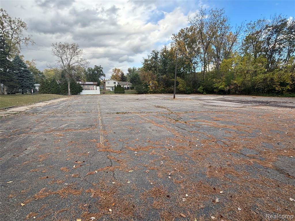 4150 Pontiac Lake Rd, Waterford, MI — Photo 52