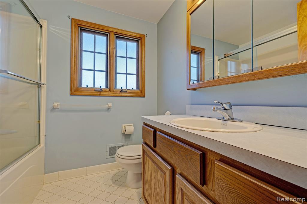 9269 Varodell Drive, Davison, MI 48423 — Photo 30