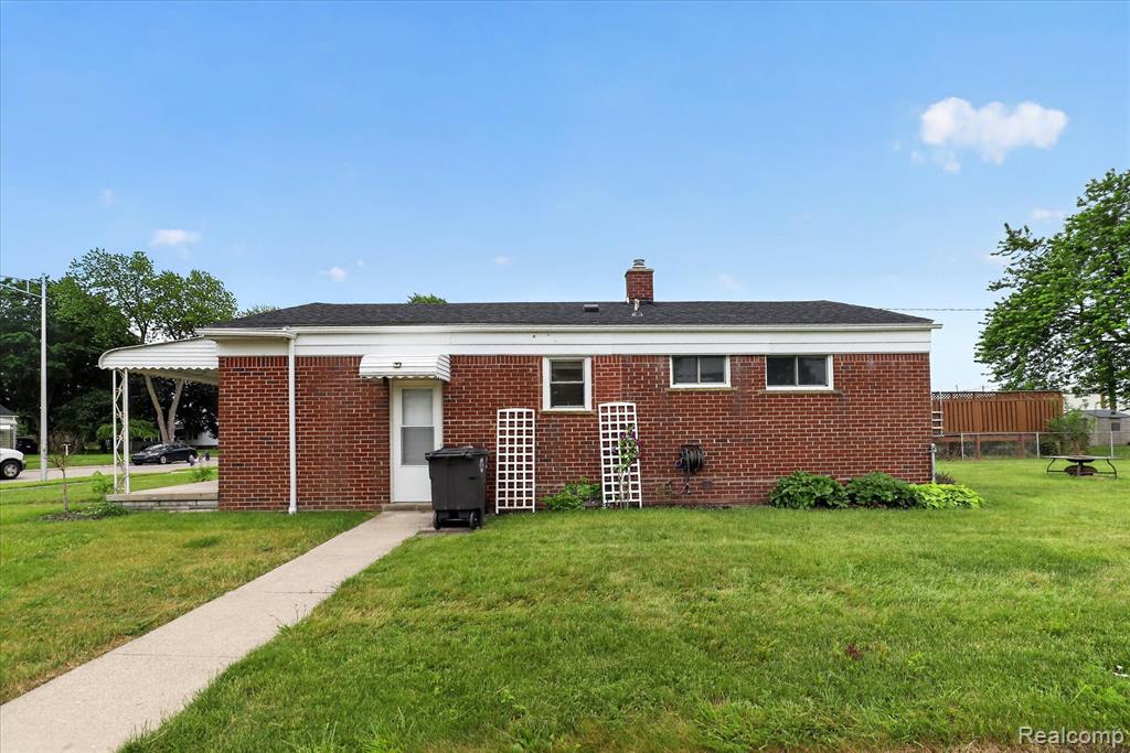 18514 Ray Street, Riverview, MI 48193 — Photo 23