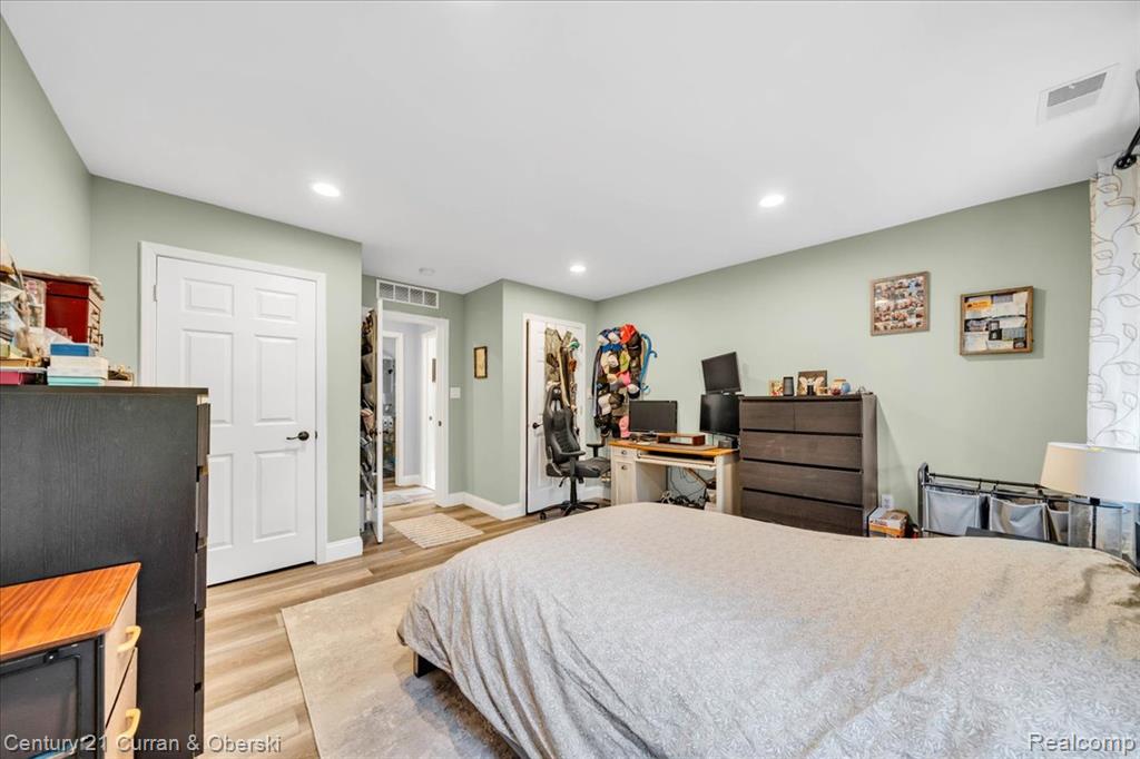 439 Bauman Avenue, Clawson, MI — Photo 22