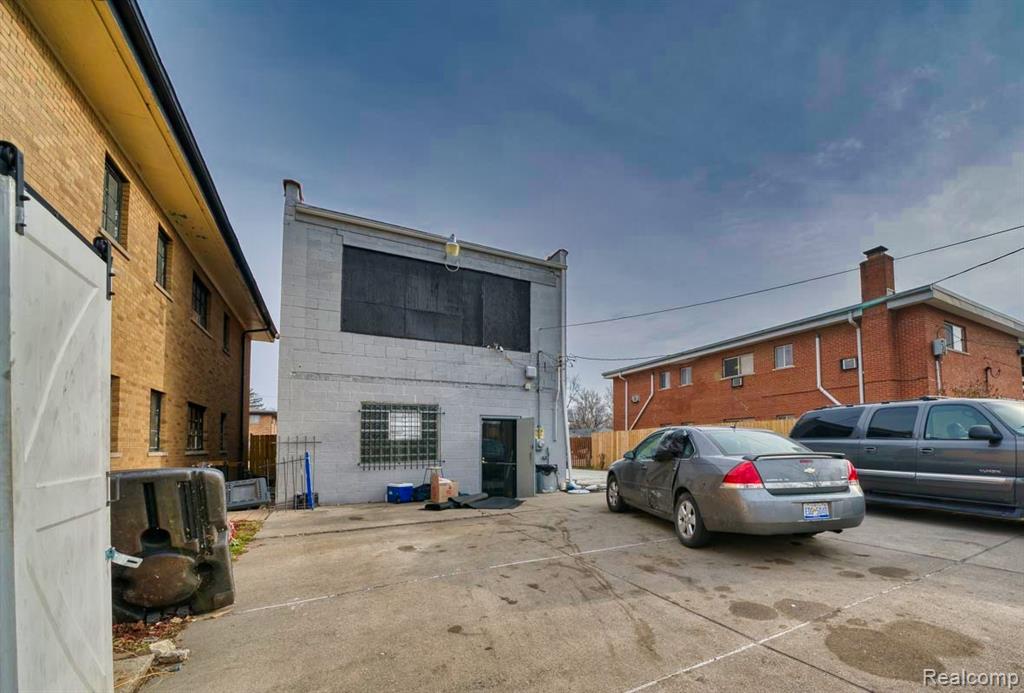 10325 Cadieux Road, Detroit, MI 48224 — Photo 4