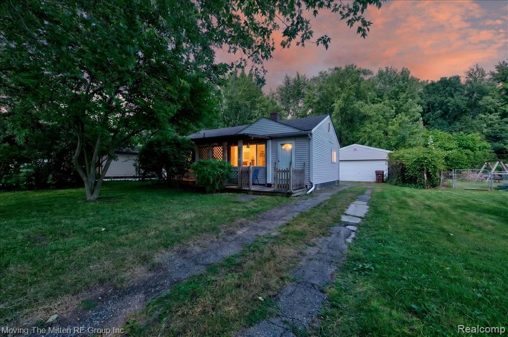 21847 Fenster Street, Belleville, MI 48111 — Photo 30