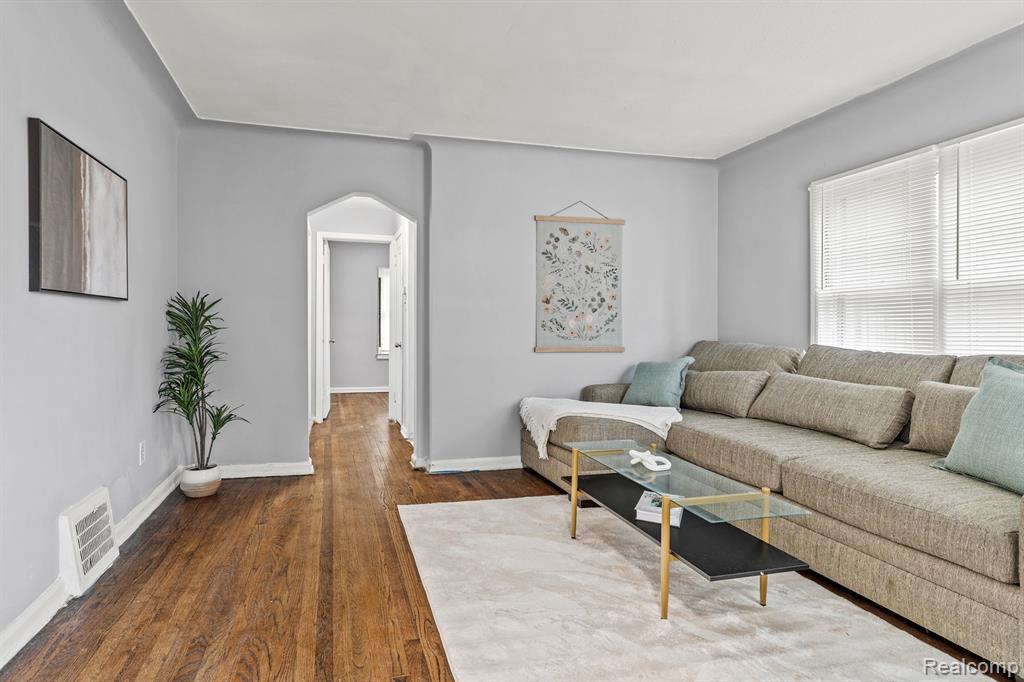 9327 PREST Street, Detroit, MI 48228 — Photo 2