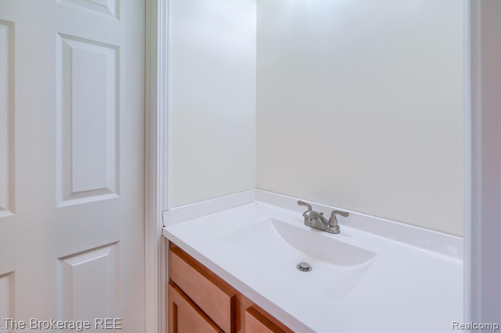 1077 Hadley Road, Lapeer, MI 48446 — Photo 32