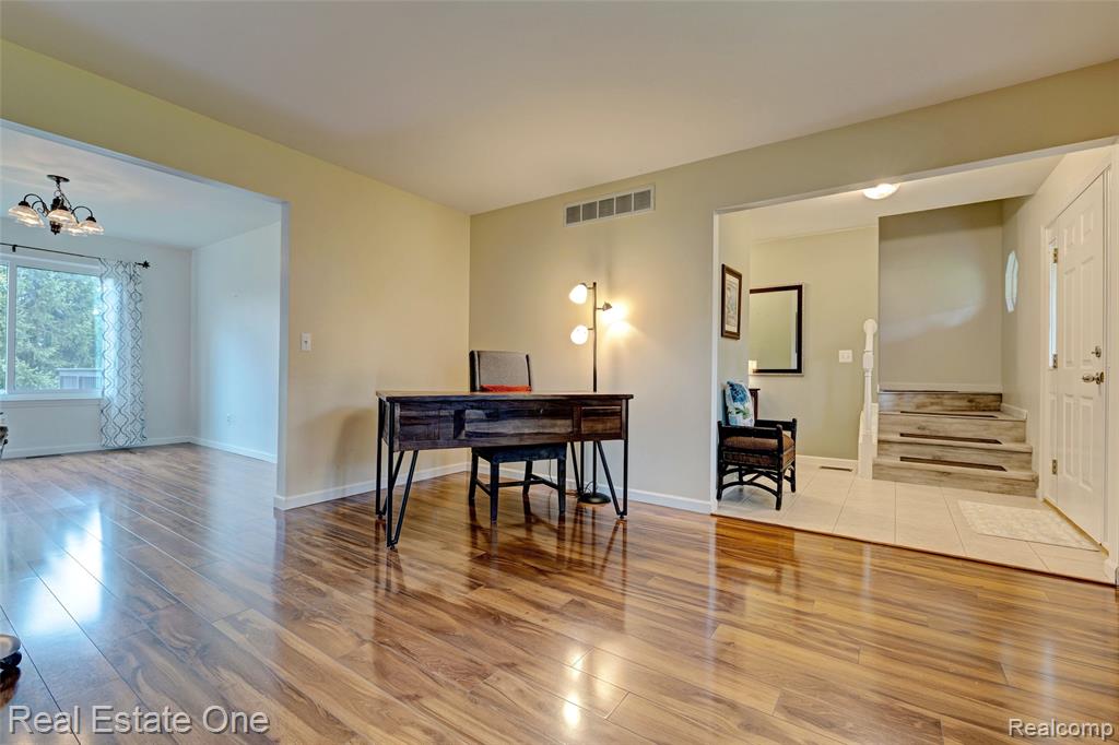 2324 Malena Lane, Oxford, MI 48371 — Photo 4
