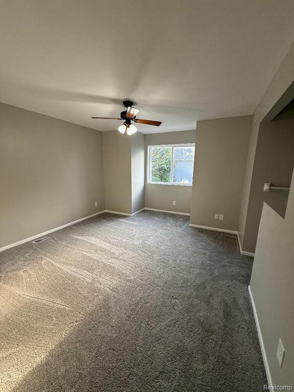 1217 Kings Carriage Road, Grand Blanc, MI 48439 — Photo 30