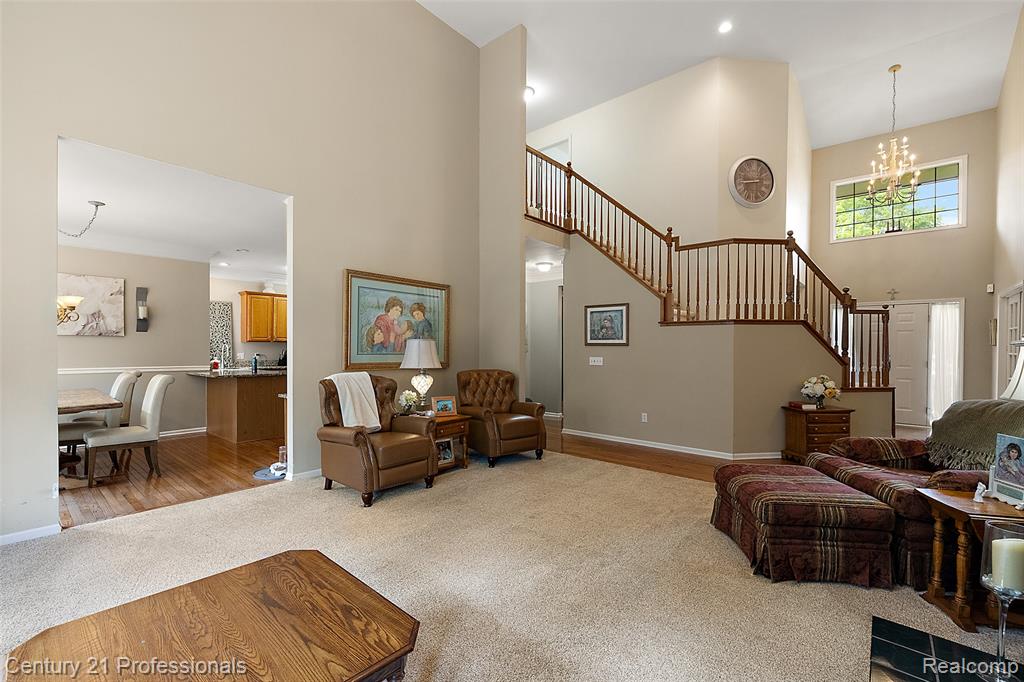 8117 Remington Court, Clarkston, MI 48348 — Photo 5