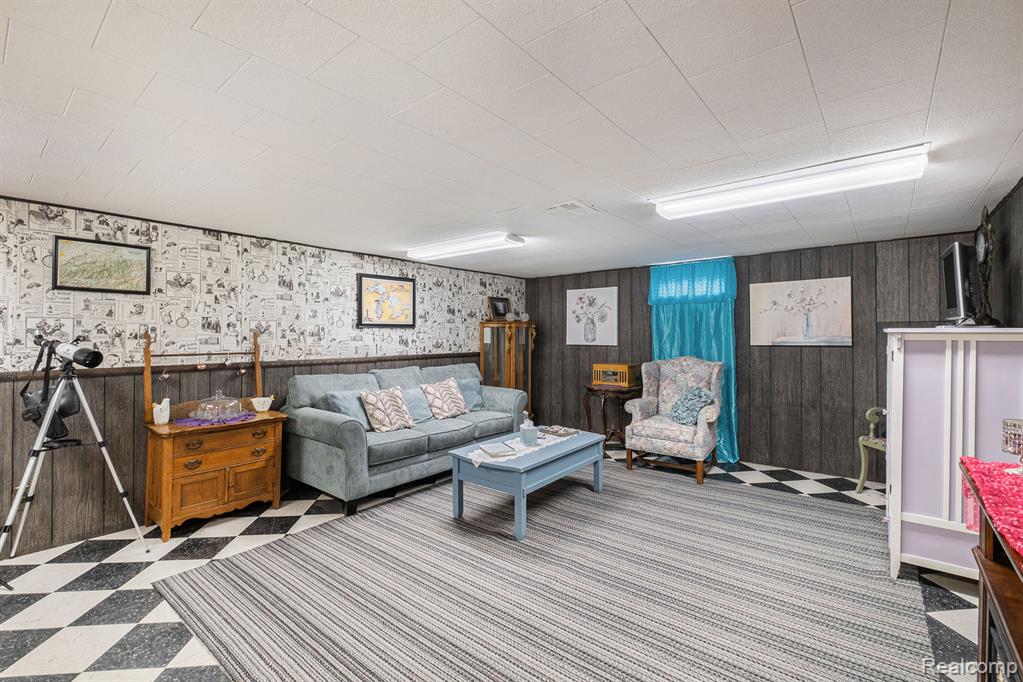 8694 Sheridan Road, Millington, MI 48746 — Photo 14