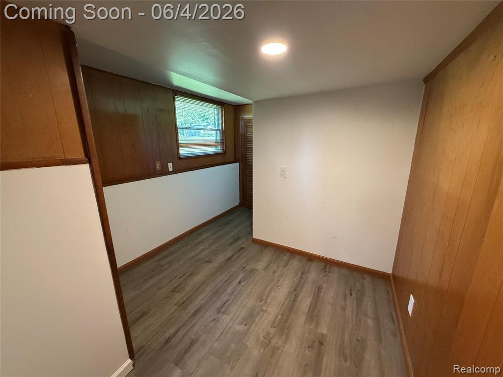 6382 Houghten Drive, Troy, MI 48098 — Photo 31