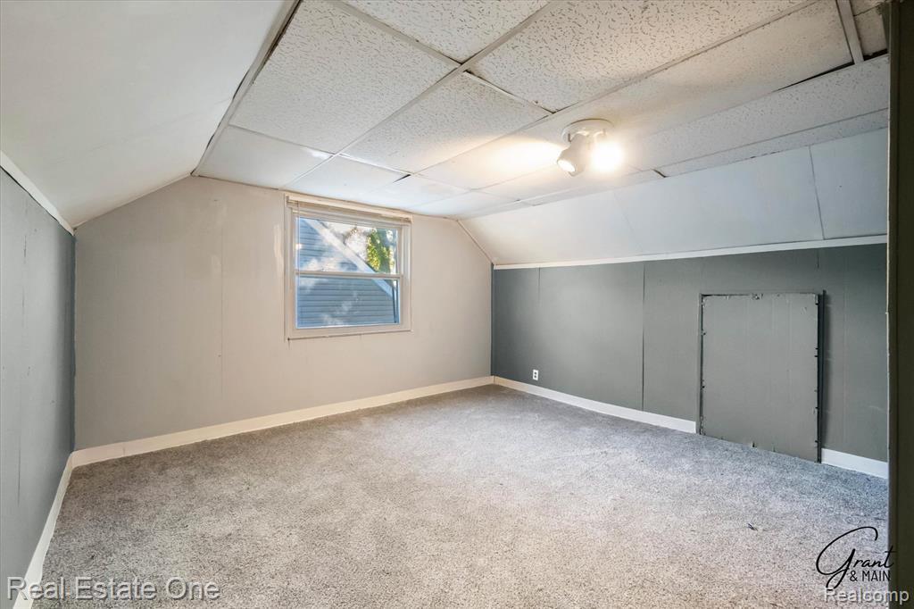 19439 W Chicago Street, Detroit, MI 48228 — Photo 31