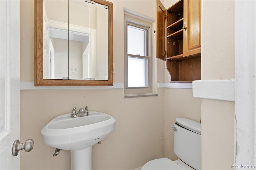 17206 Snowden Street, Detroit, MI 48235 — Photo 8