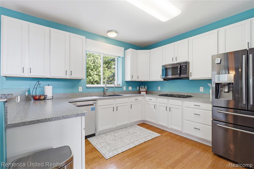 1842 Autumn Glen Drive, Howell, MI 48843 — Photo 16