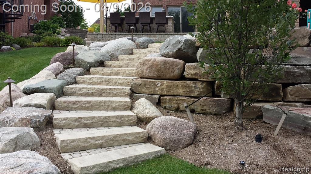 787 Quarry, Rochester Hills, MI 48306 — Photo 37
