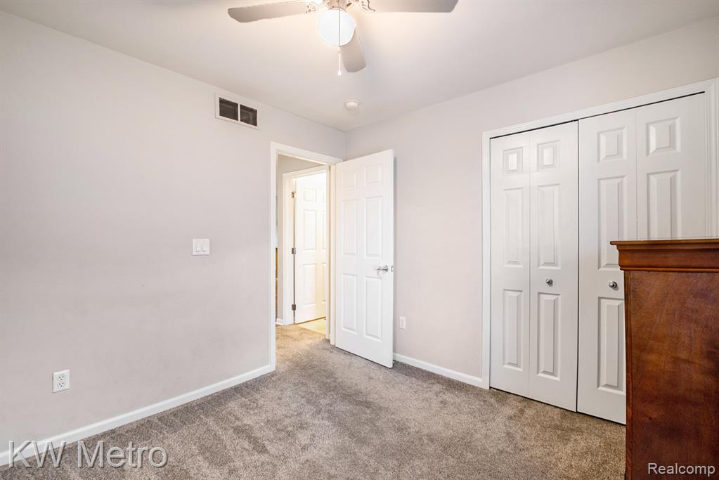 5506 Still Meadow Lane, Grand Blanc, MI 48439 — Photo 18