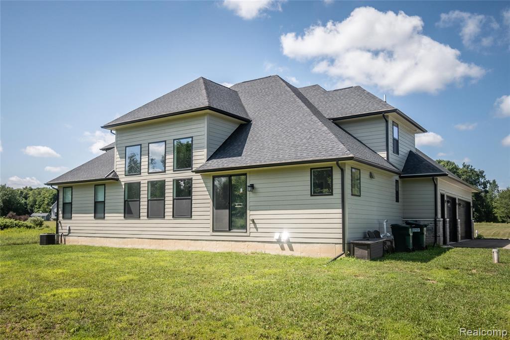 5344 Birch Drive, Springfield, MI — Photo 54