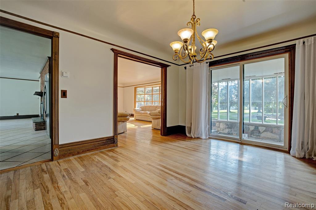 300 Sherman Court, Ortonville, MI 48462 — Photo 14