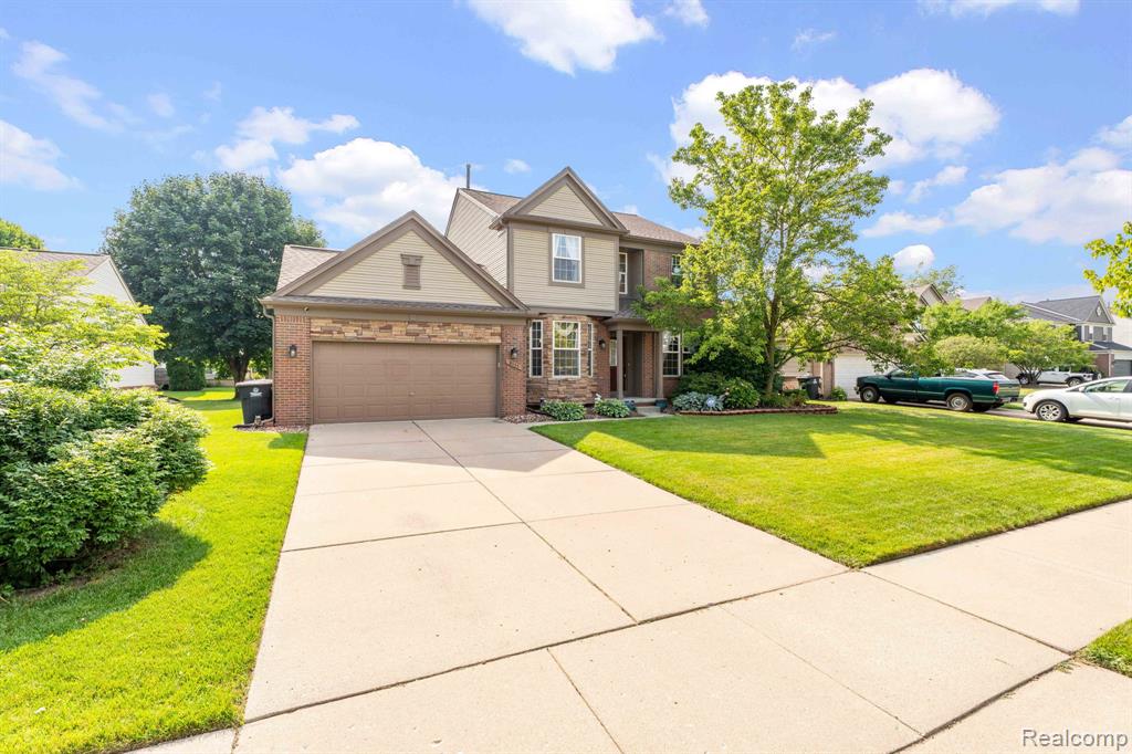 8155 Parkside Drive, Westland, MI — Photo 2