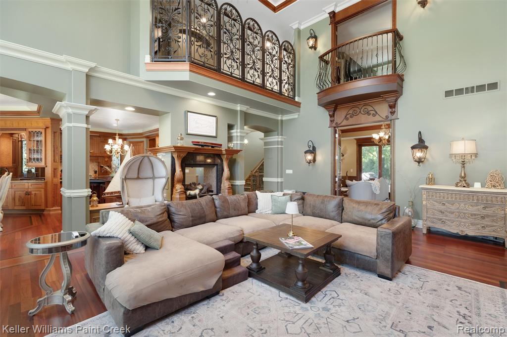 22220 E River Road, Grosse Ile, MI 48138 — Photo 17