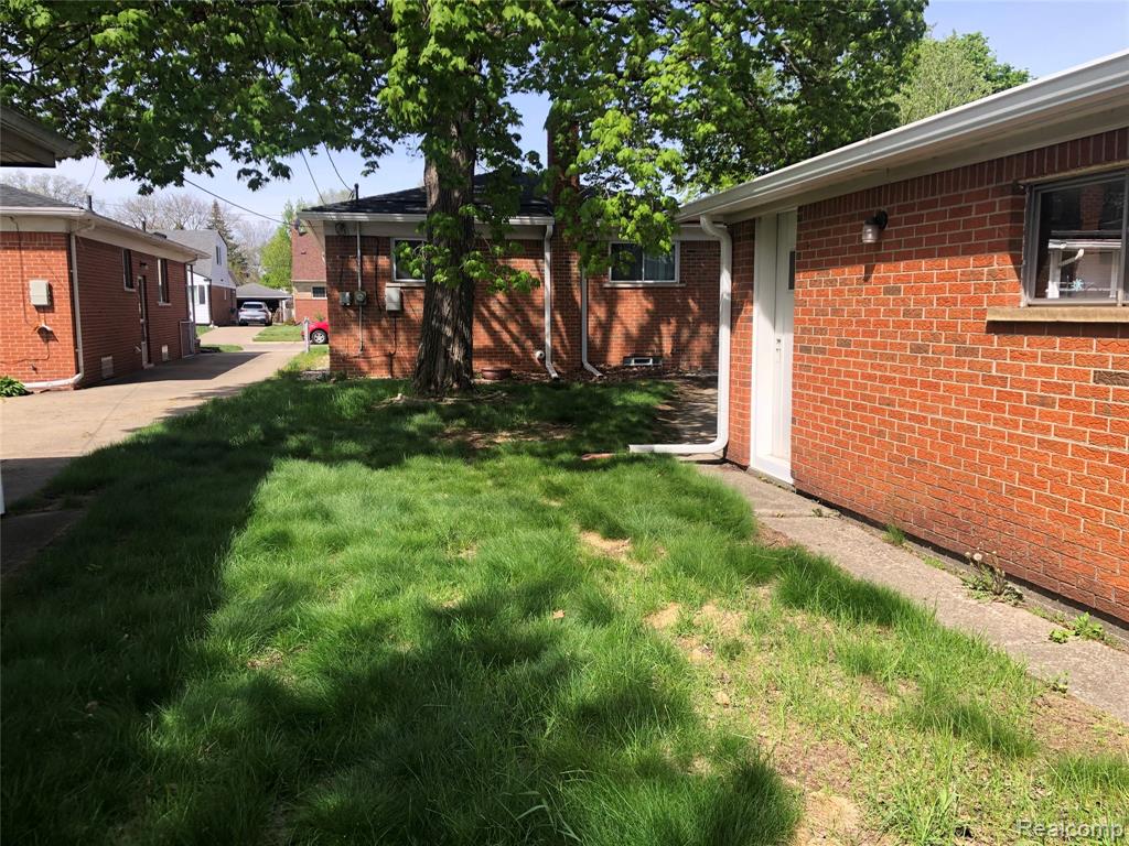 6556 Drexel Street, Dearborn Heights, MI 48127 — Photo 21