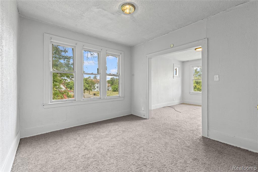 2675 W Buena Vista Street, Detroit, MI 48238 — Photo 5