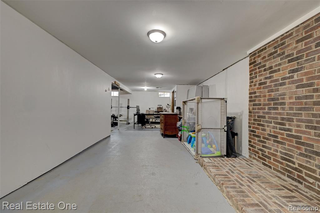 11392 E Carpenter Road, Davison, MI 48423 — Photo 27