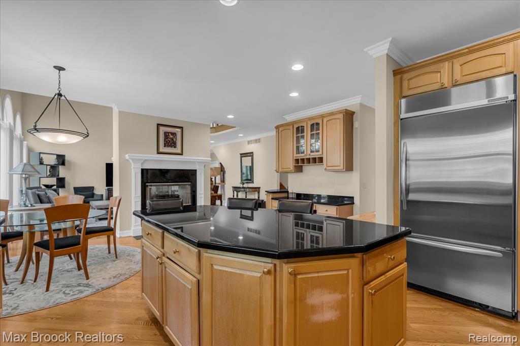 6324 Wildwood Lane, West Bloomfield, MI 48324 — Photo 13