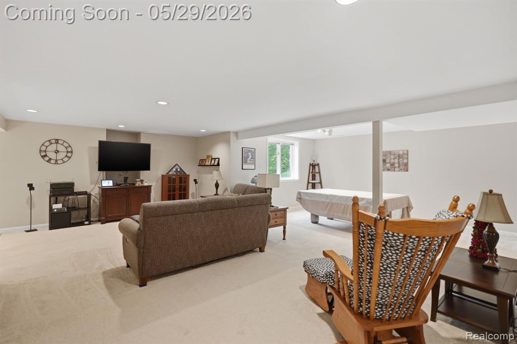 47301 Bramblewood Court, Novi, MI — Photo 4