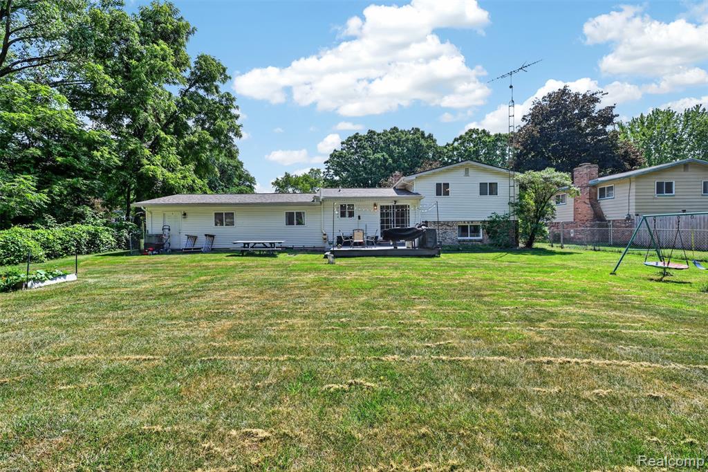 4290 Sulgrave Drive, Swartz Creek, MI 48473 — Photo 46